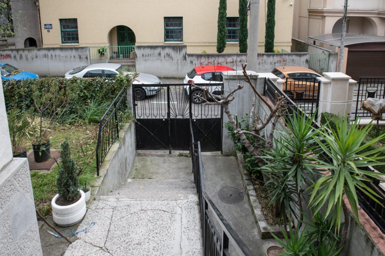 Neimar Apartment With Great Wi-Fi And Free Parking Belgrade Luaran gambar