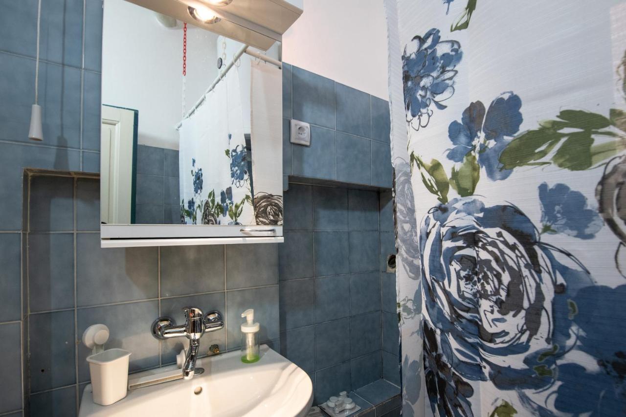 Neimar Apartment With Great Wi-Fi And Free Parking Belgrade Luaran gambar